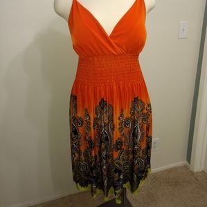 Cute orange sundress with pretty pattern. Stretchy & lightweight - sz 2X.